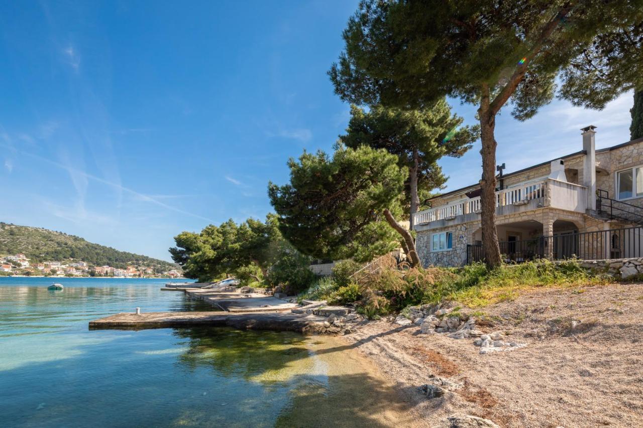 Estella Villa Apartments Рогозница Экстерьер фото