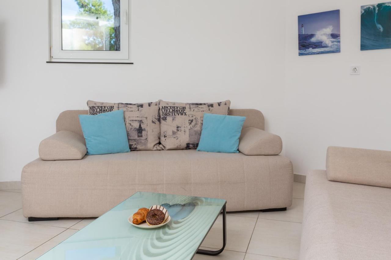 Estella Villa Apartments Рогозница Экстерьер фото